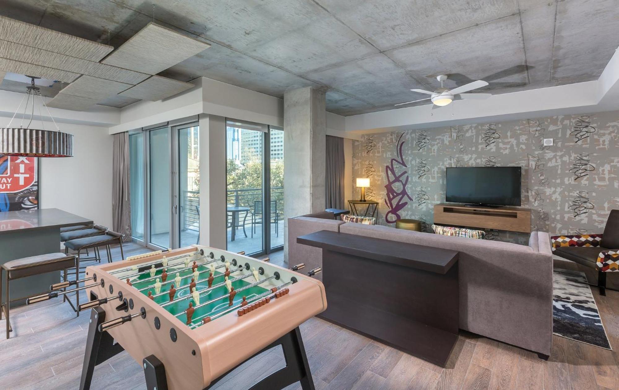 Отель Club Wyndham Остин Экстерьер фото